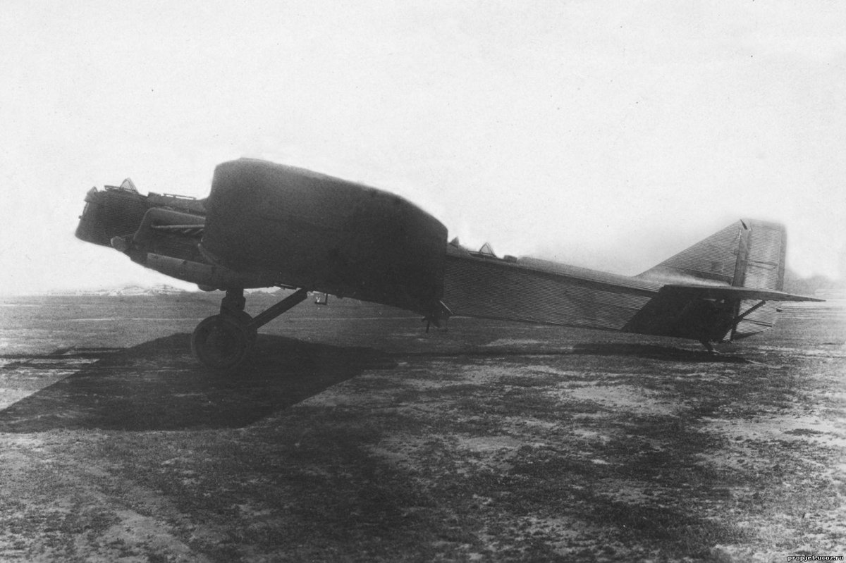 Самолет р-6 (ант-7)