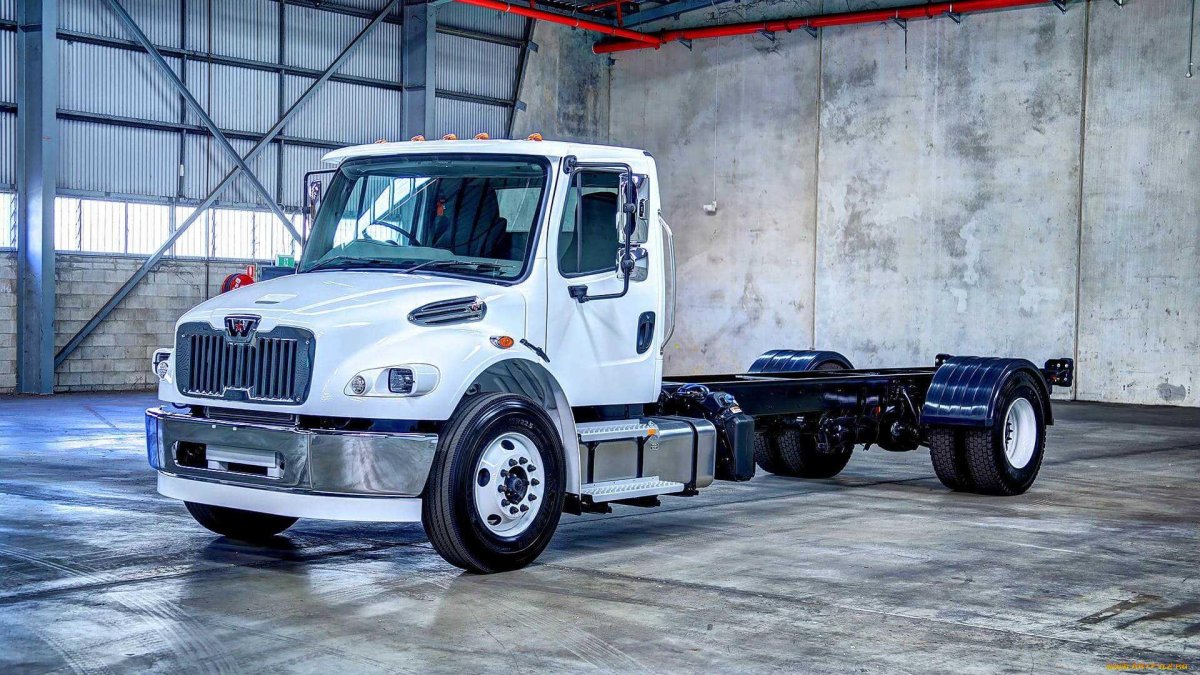 Hino тягач 2022