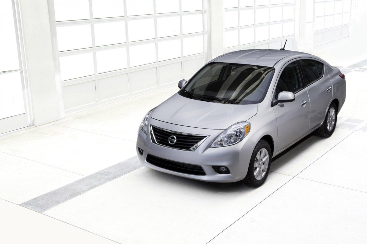 Nissan Versa 2012