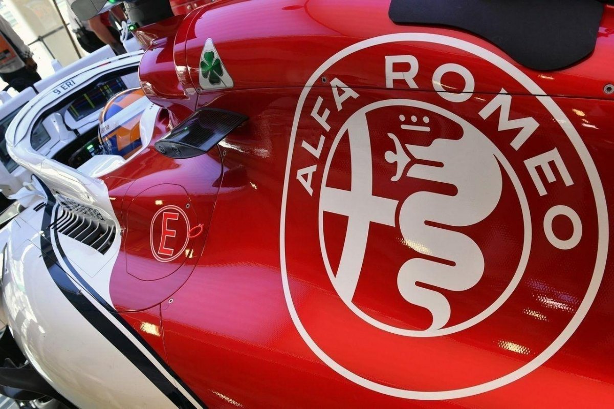 Alfa Romeo f1 logo