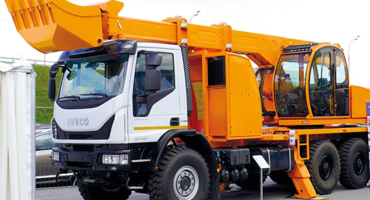 Экскаватора-планировщик ute-300