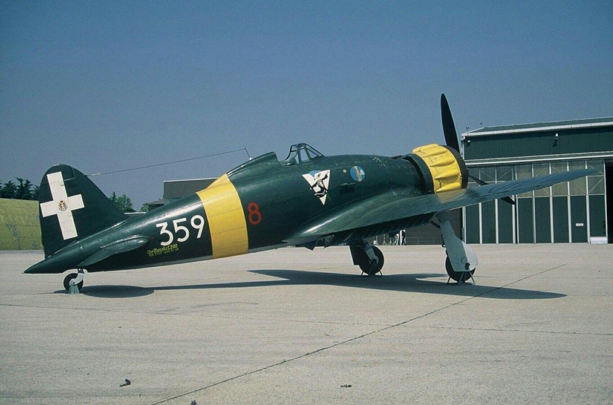 Macchi c.200 saetta истребитель