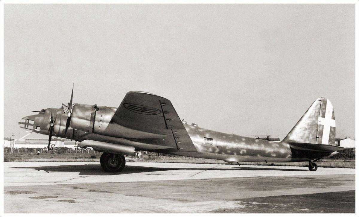 Piaggio p.108