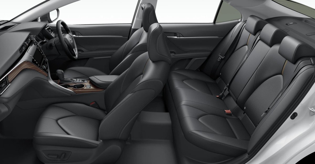 Тойота Камри v70 салон