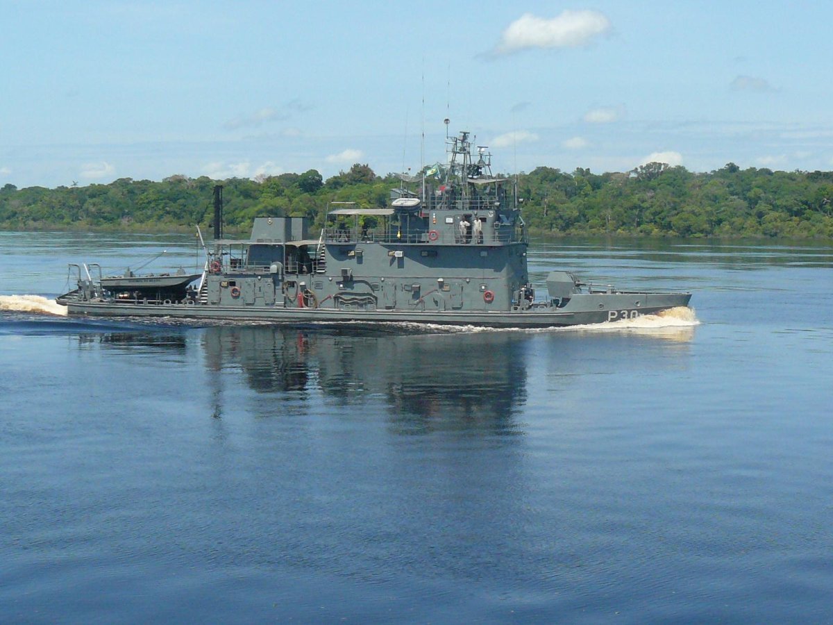 Речной патрульный катер проекта LPR-40 MK II