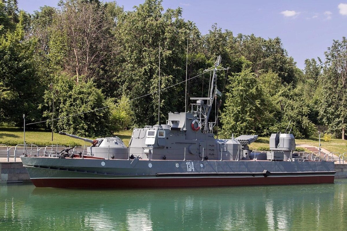 Бронекатер 1204 Шмель