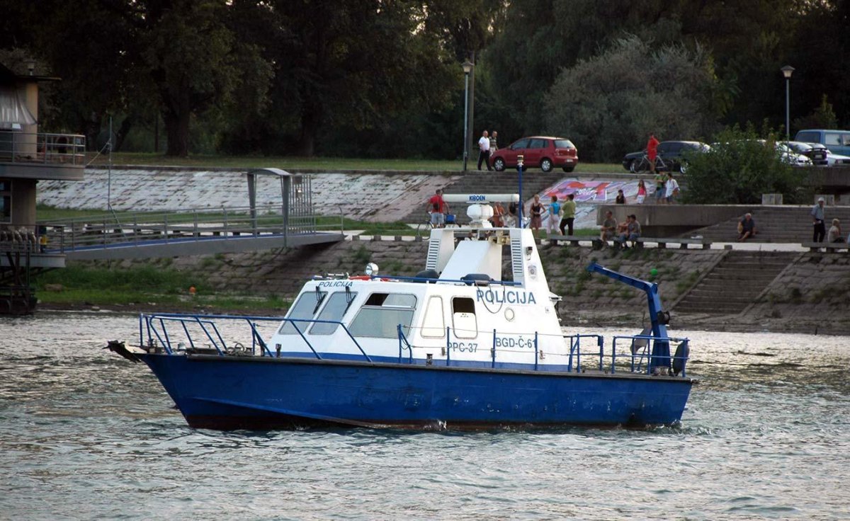 Катер ЛФ 22п