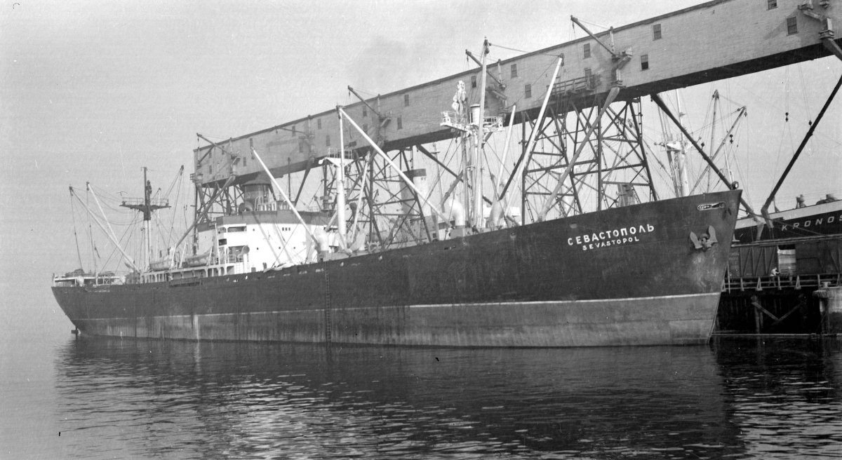 Пароход Жан Жорес