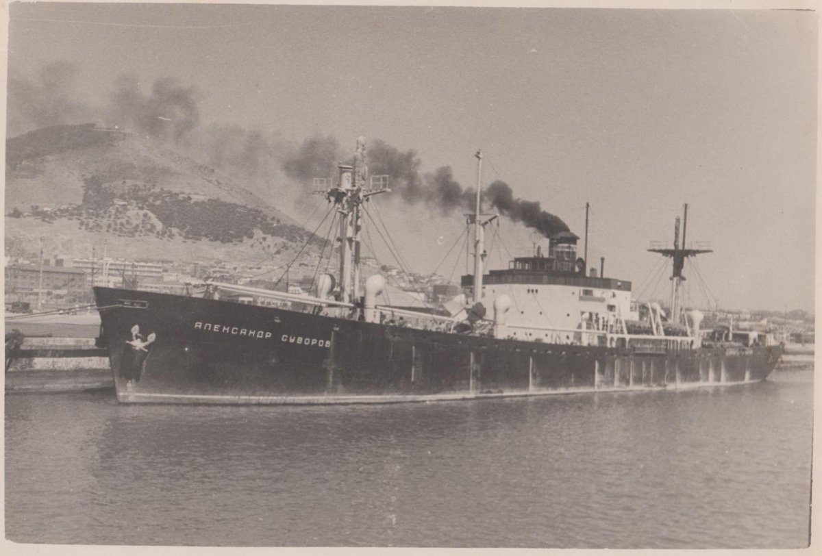 Корабль Александр Брыкин пр 11570