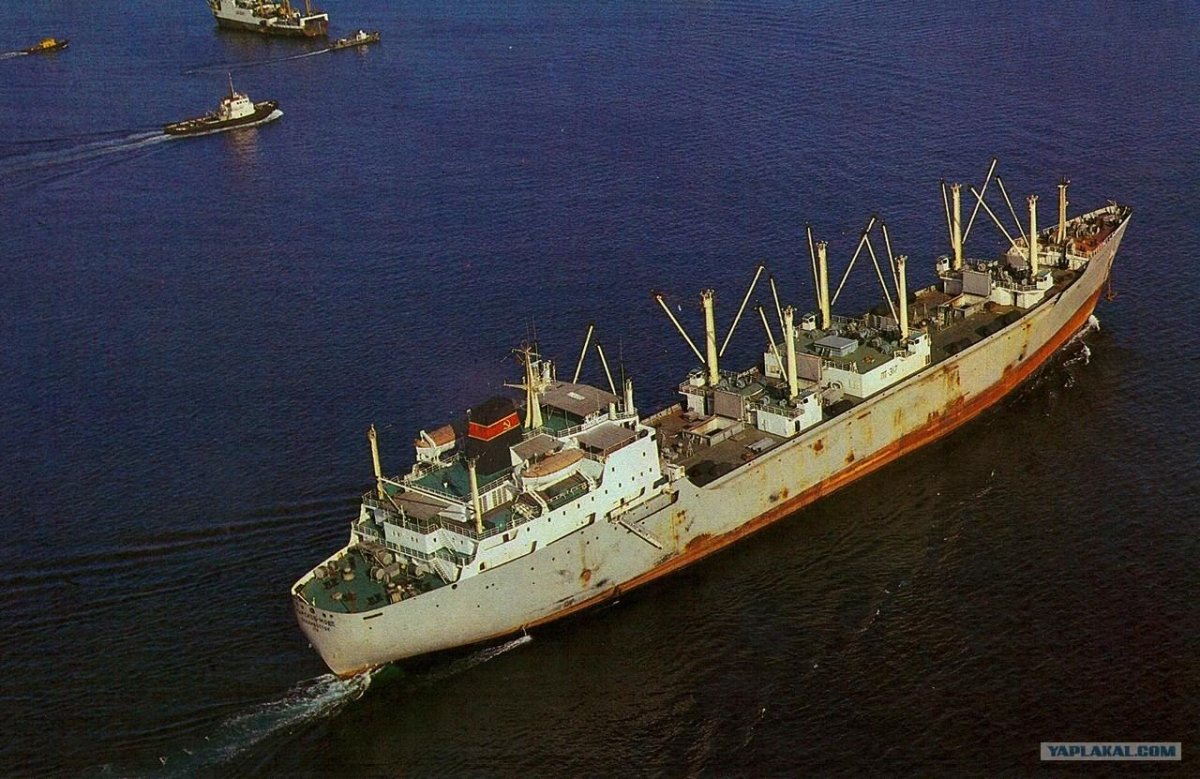 Геннадий Водолазский судно