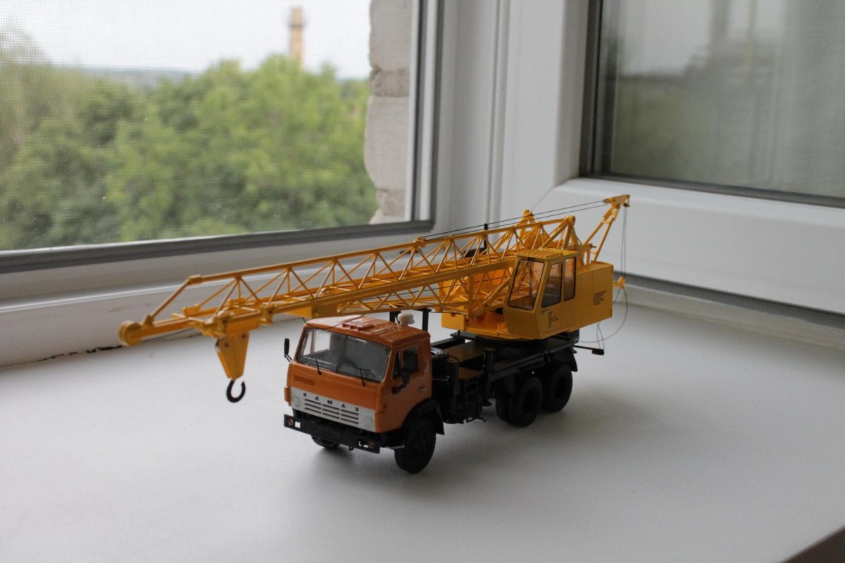 Автокран АБКС 6