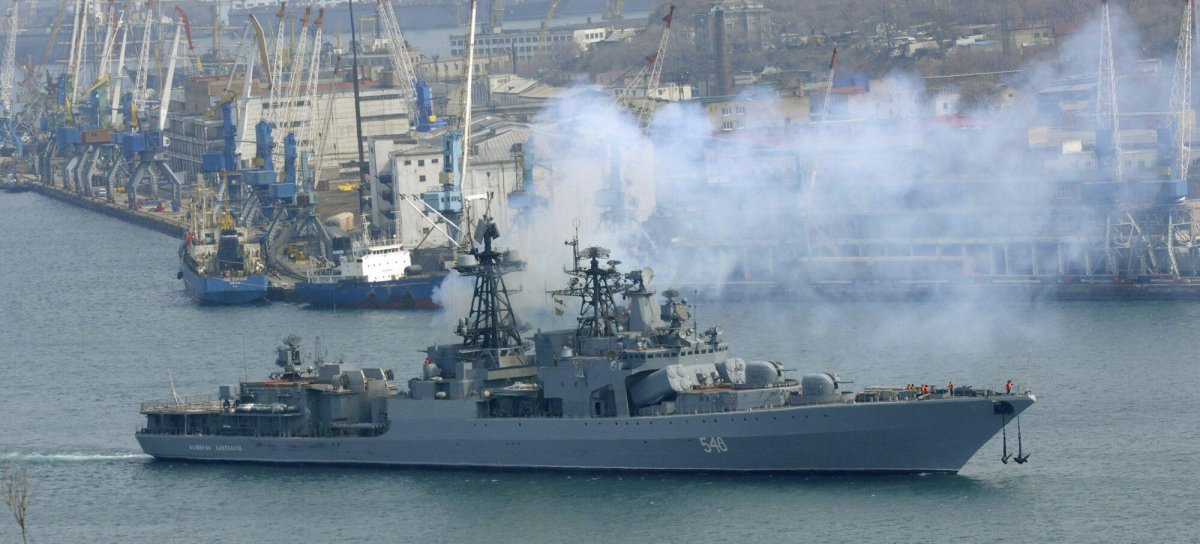 Корабль Адмирал Пантелеев Владивосток