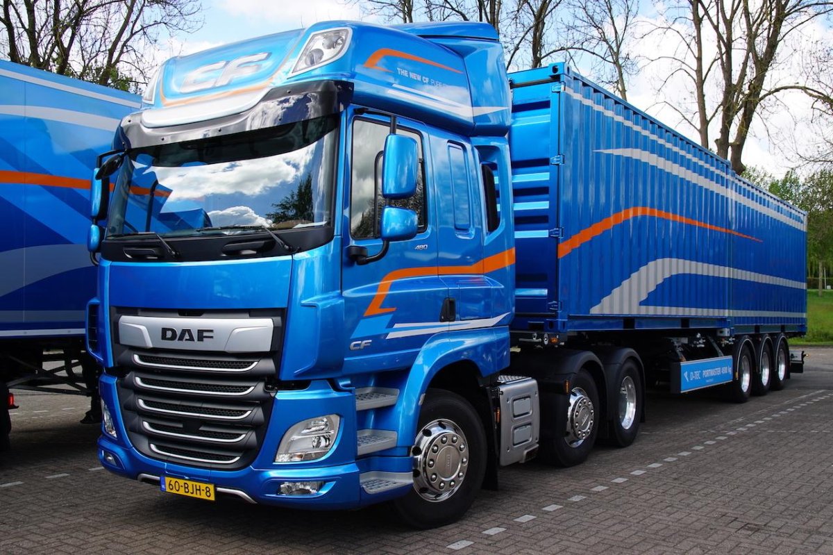 DAF XF 106 тягач