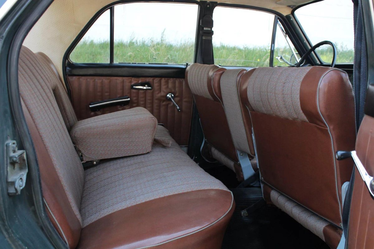ГАЗ 24 универсал салон