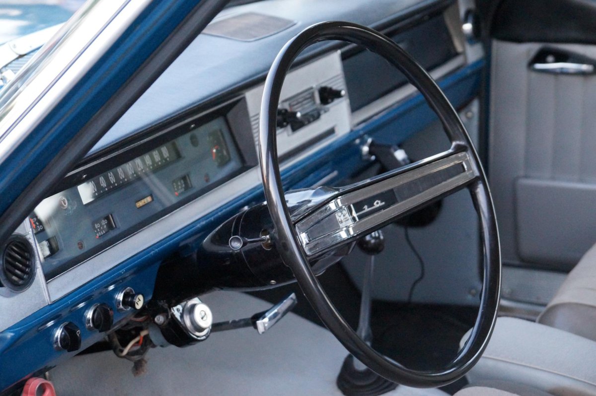 ГАЗ 2401 салон