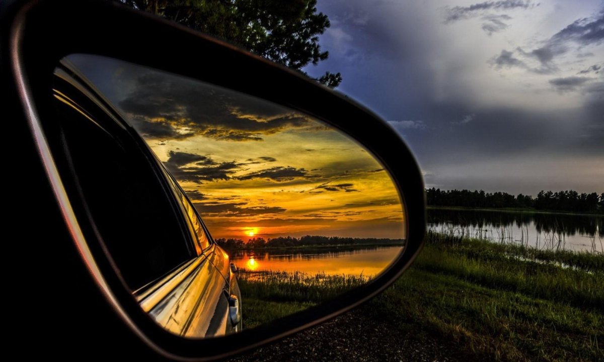 Пейзаж из окна машины