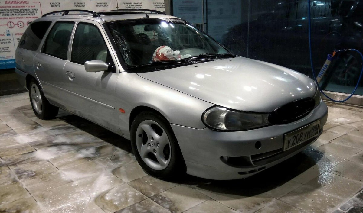 Ford Mondeo mk2 st200