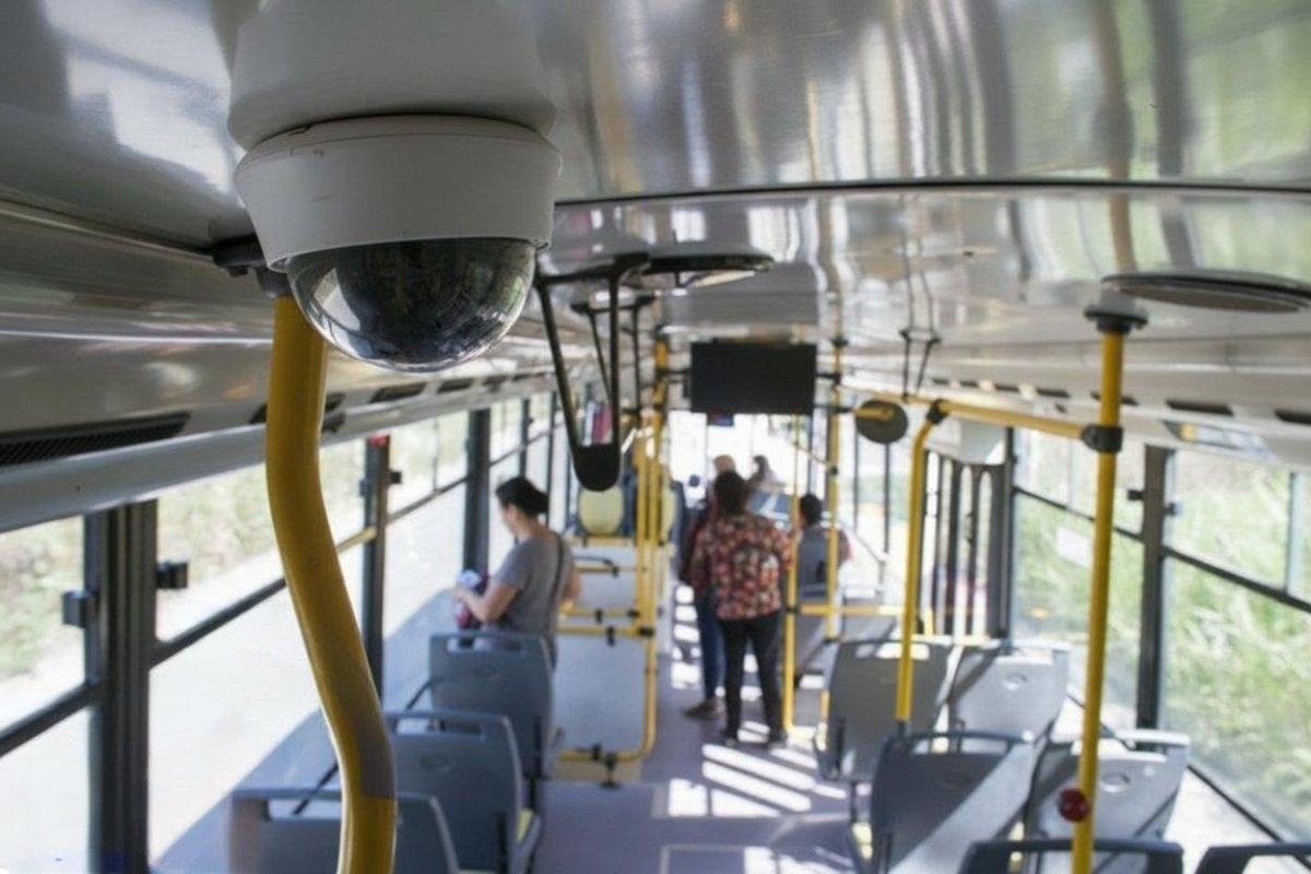 Видеонаблюдение в автобусе