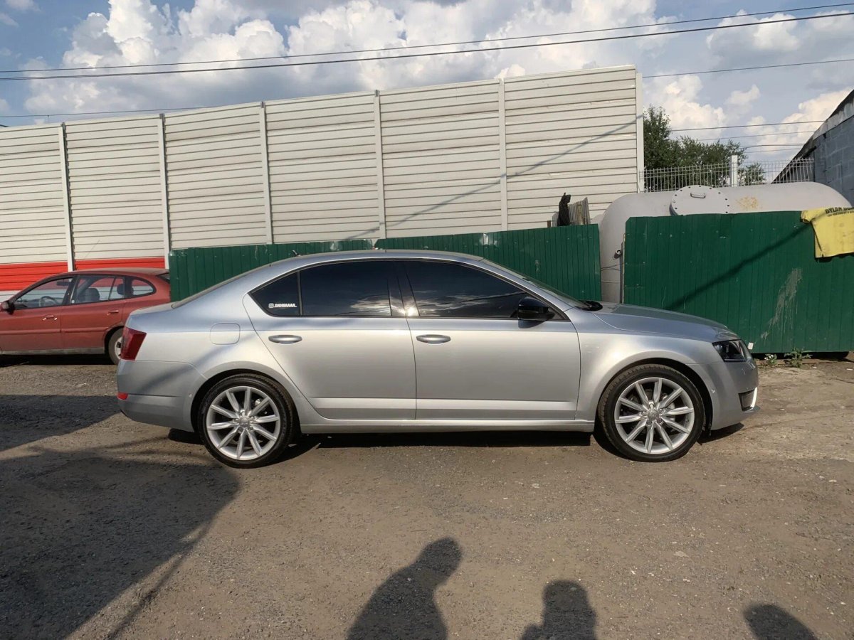 Skoda Fabia занижение -30