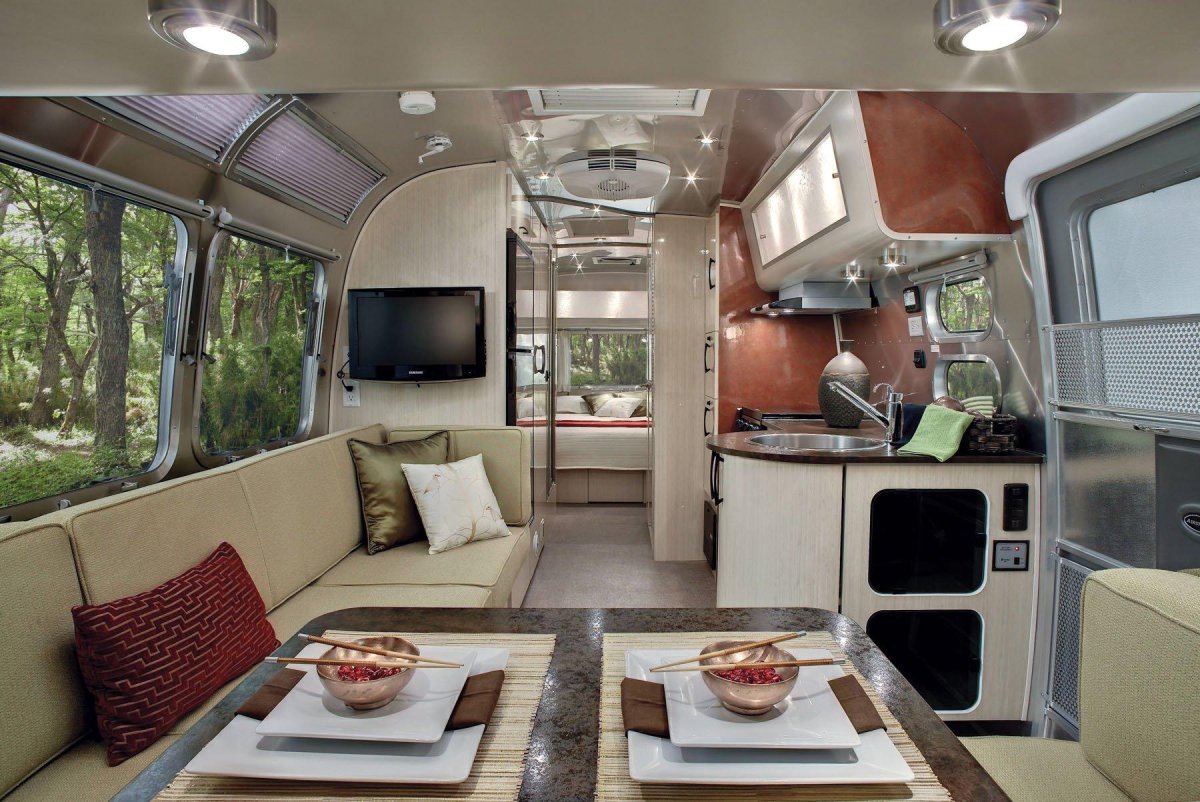 Автодом Airstream