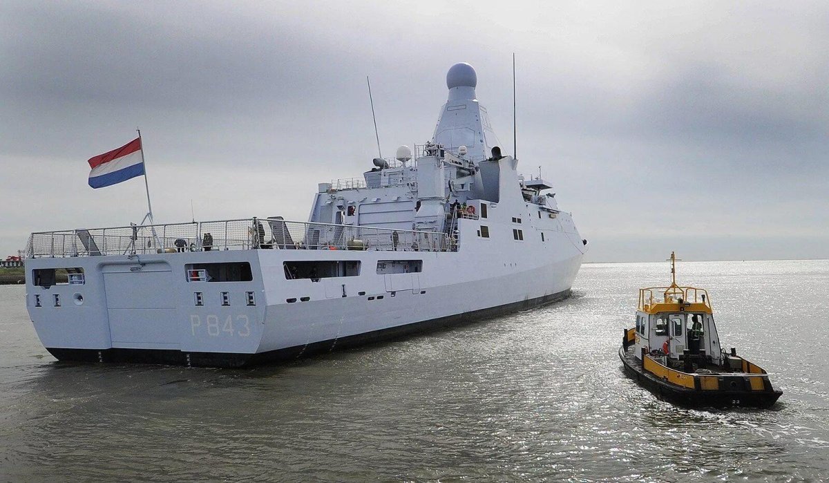 ВМФ Голландии патрульный корабль Холланд