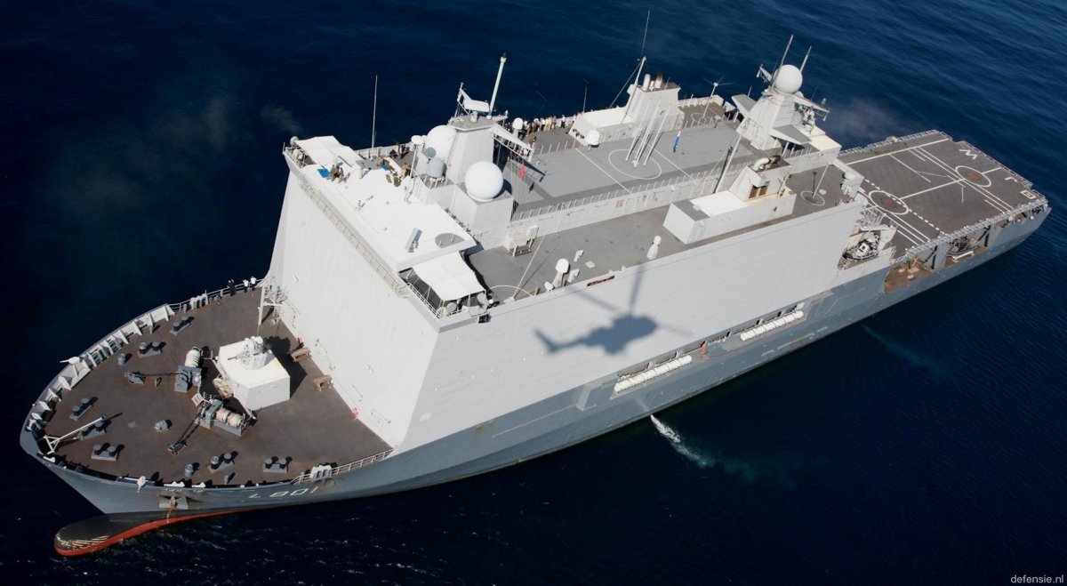 Damen танкодесантный корабль LST-120