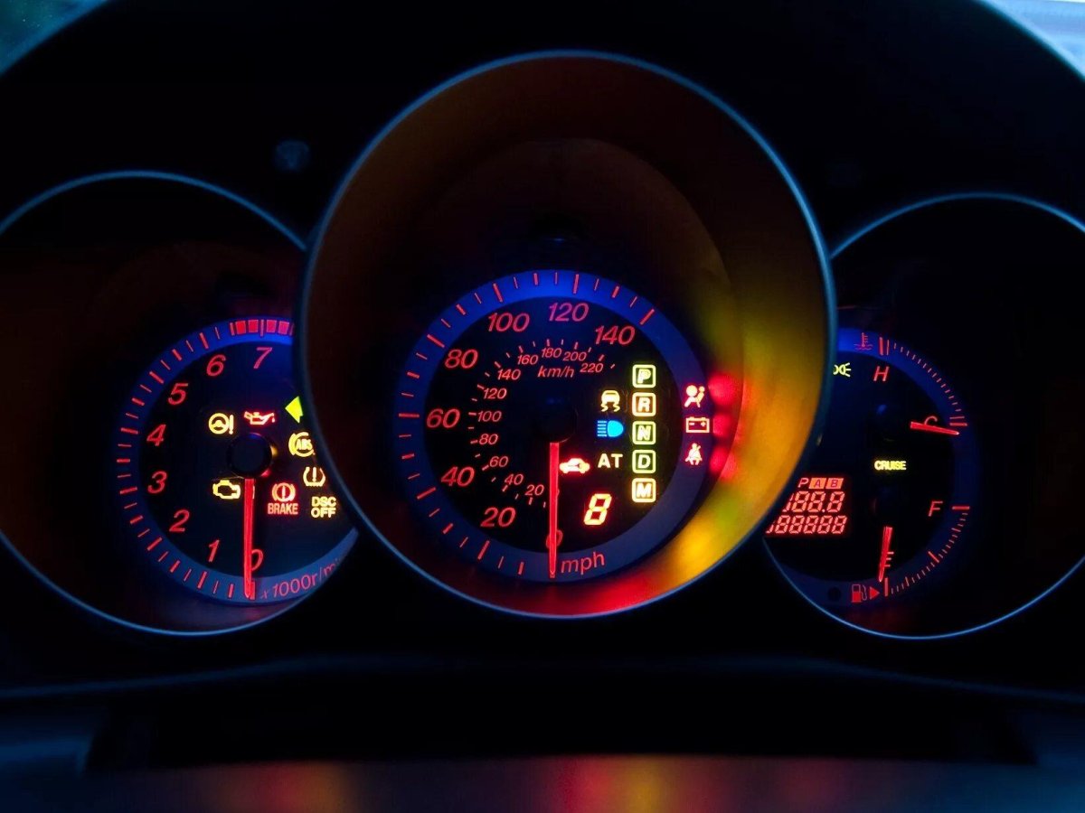 Приборка Мазда 3 БК подсветка