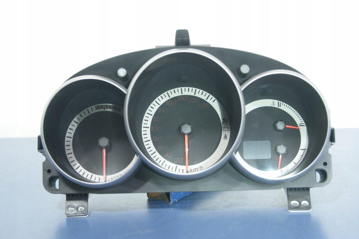 Приборка Mazda 3 BK