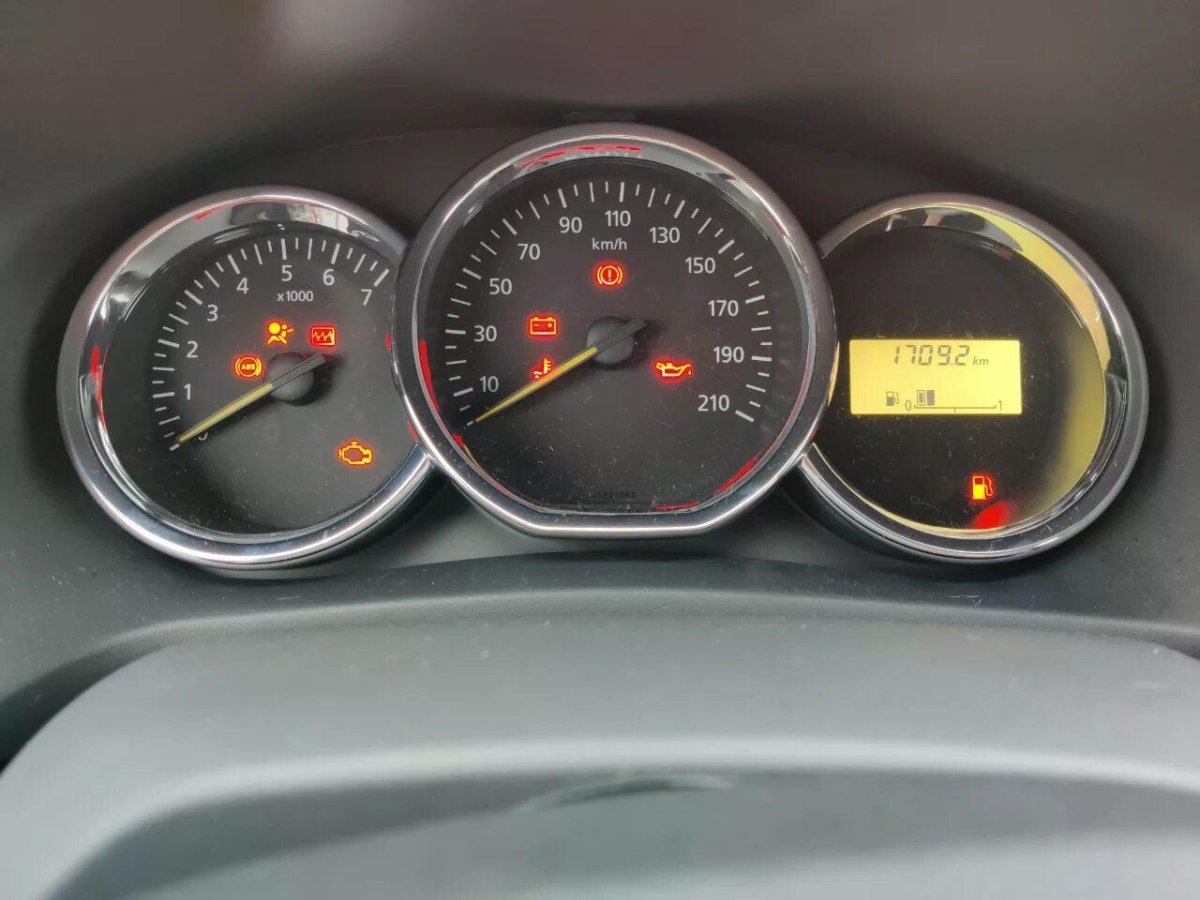 Бортовой компьютер Рено Логан 2