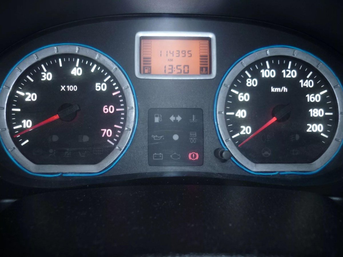 Приборка Рено Логан 1