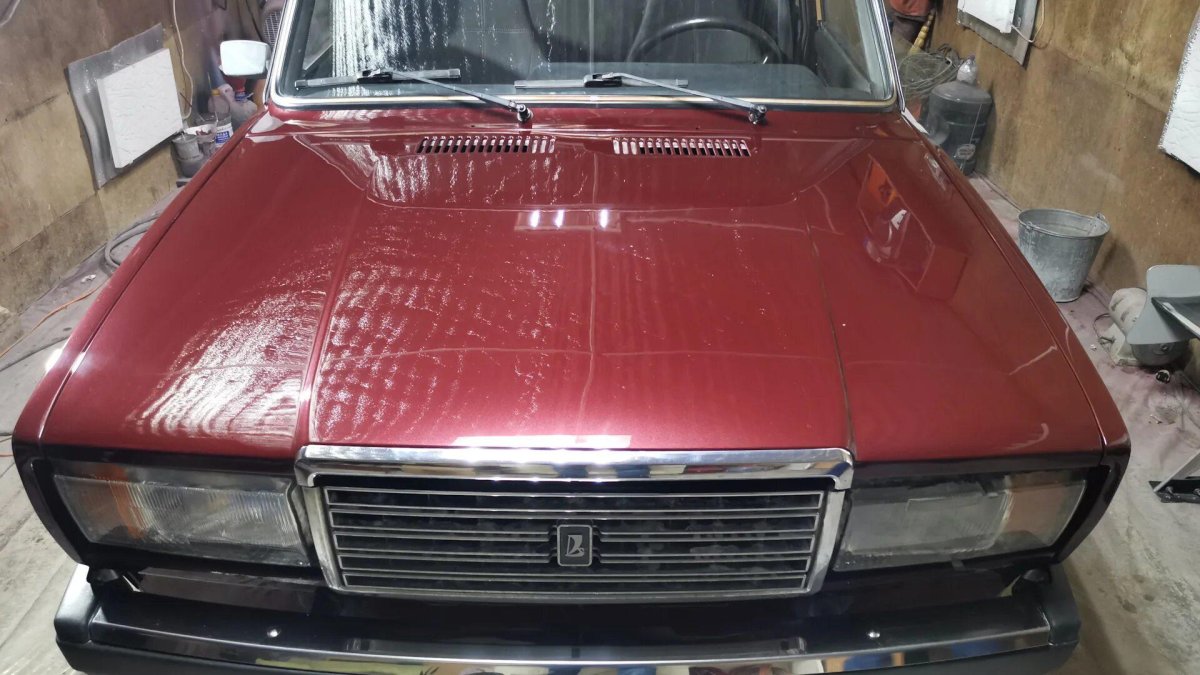 ВАЗ 2107 вишневый металлик