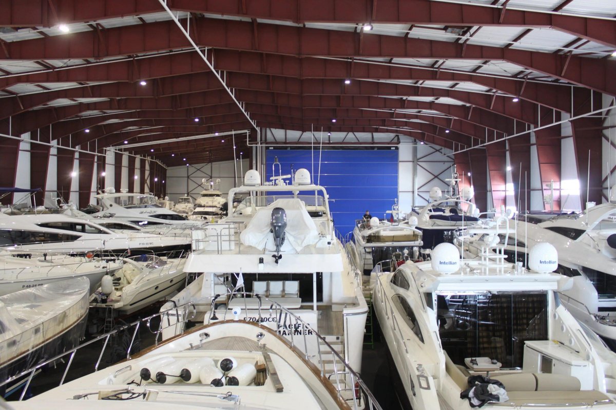 Ангар для хранения яхт и катеров
