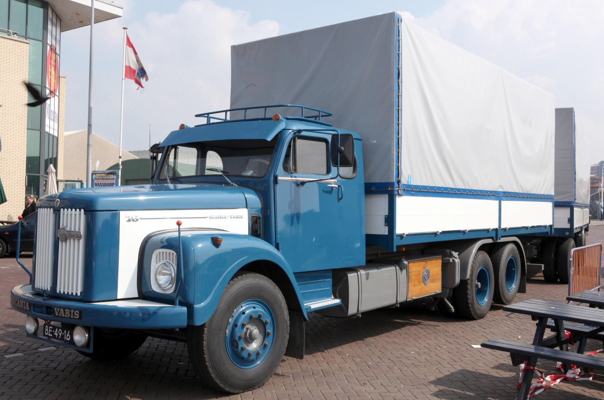 Scania-Vabis l76 super