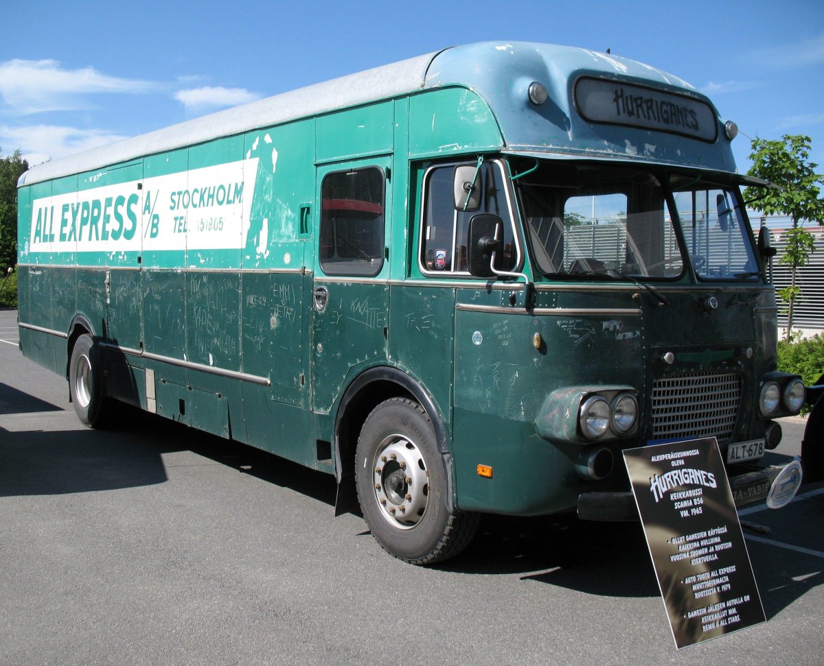 Автобусы Scania