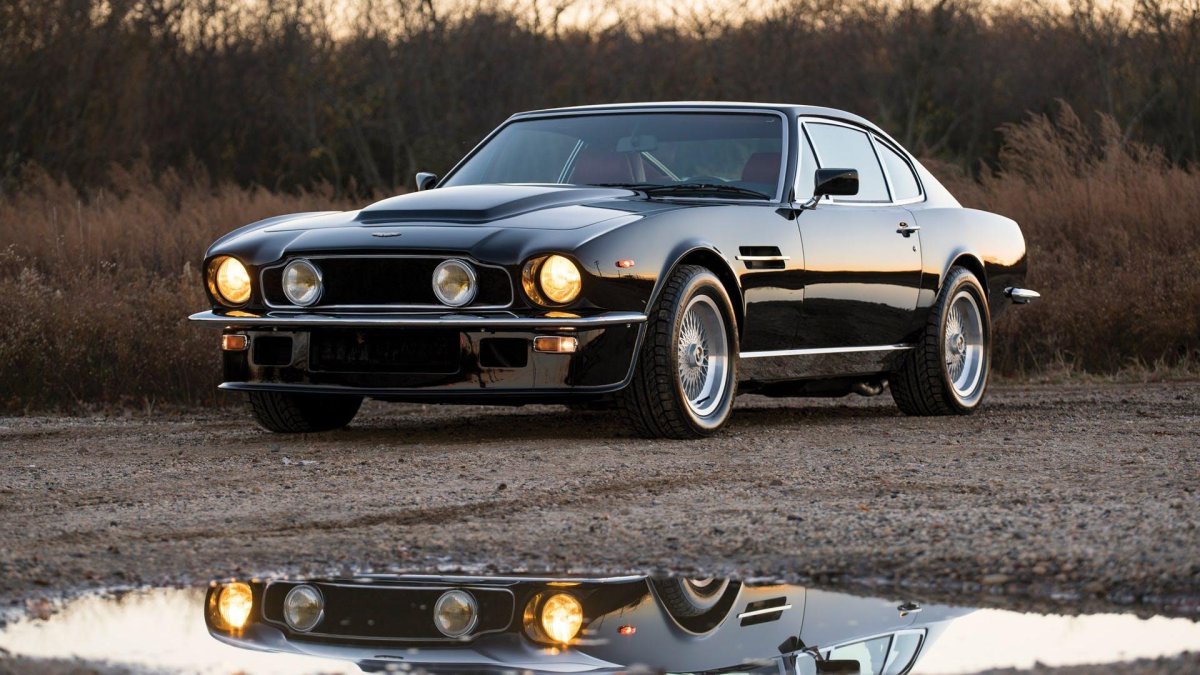 Астон Мартин 1979