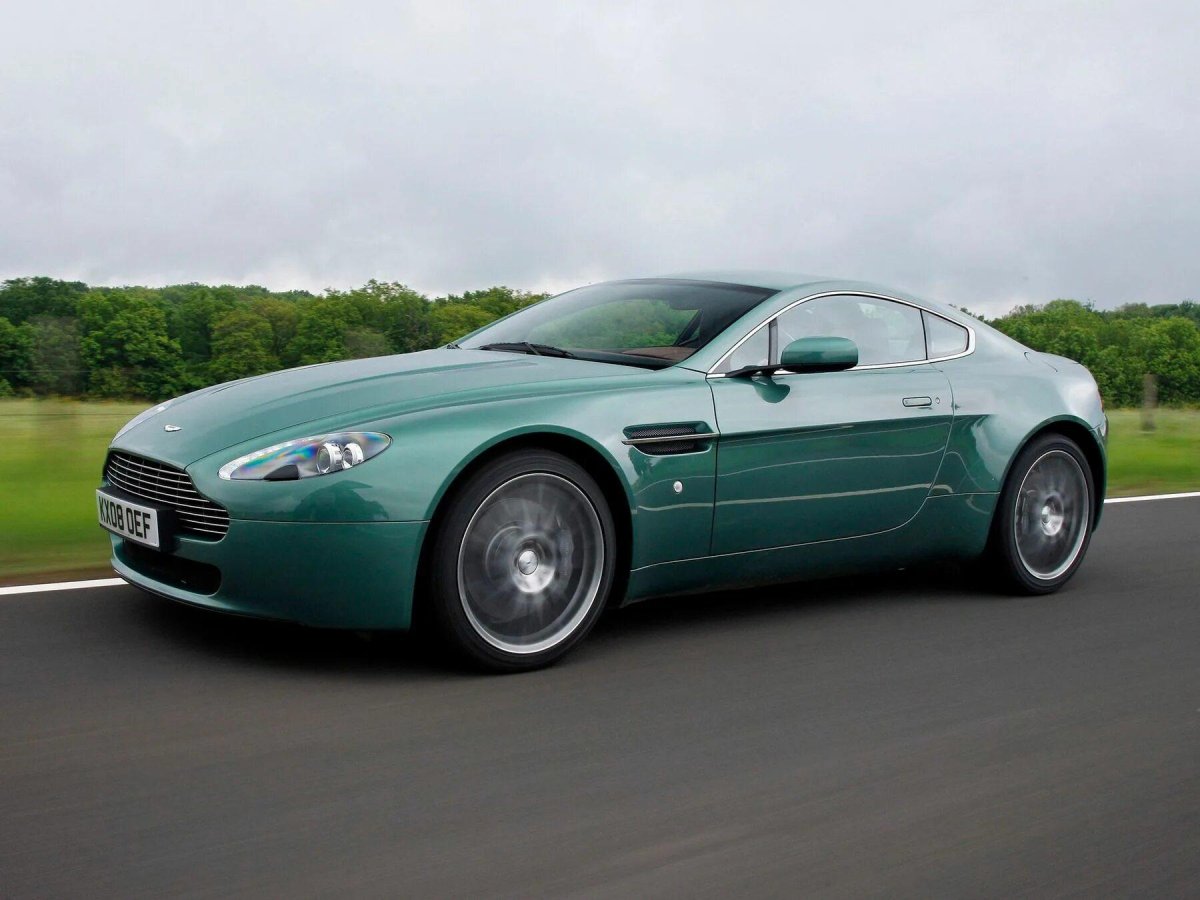 Aston Martin v8 Vantage 2008