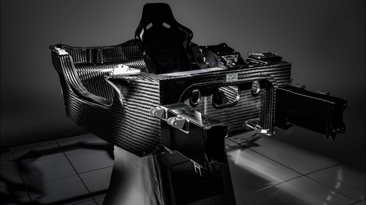 Карбон кевларовый монокок