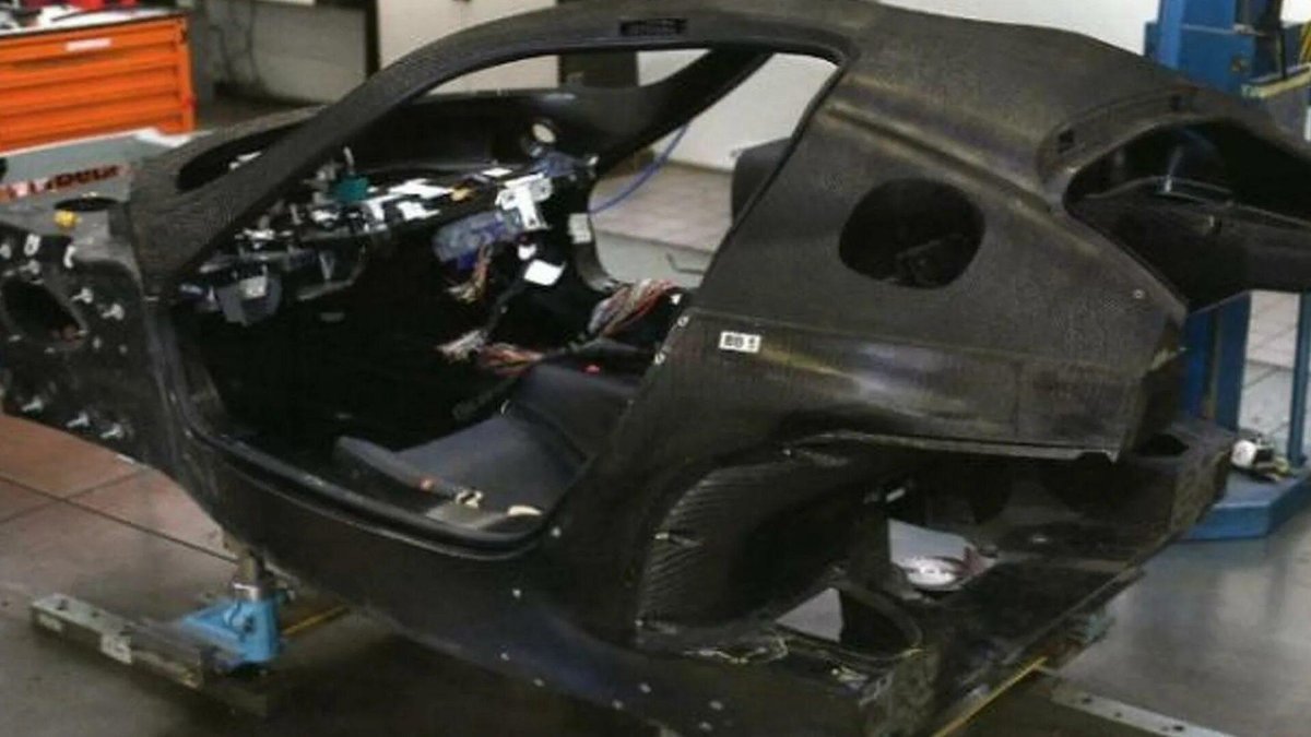 Кузов монокок NSX