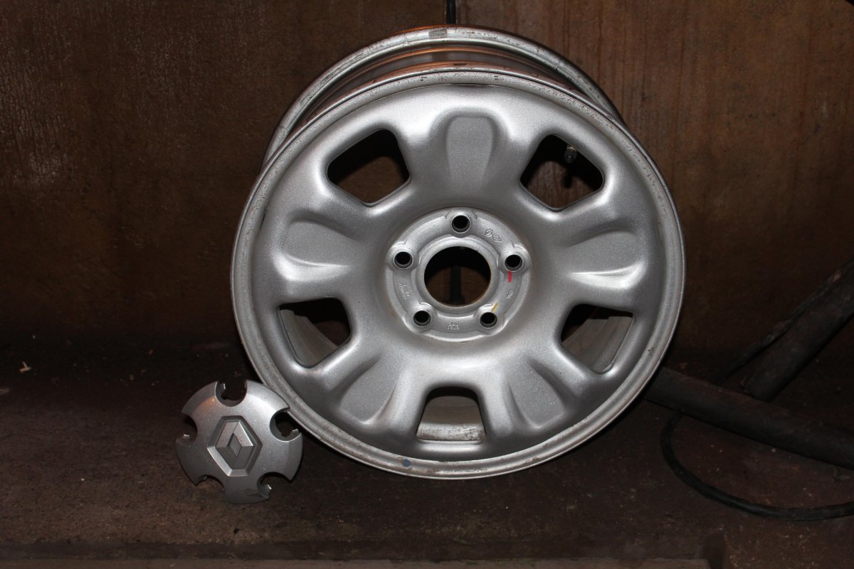 Оригинальные диски Рено Дастер r16