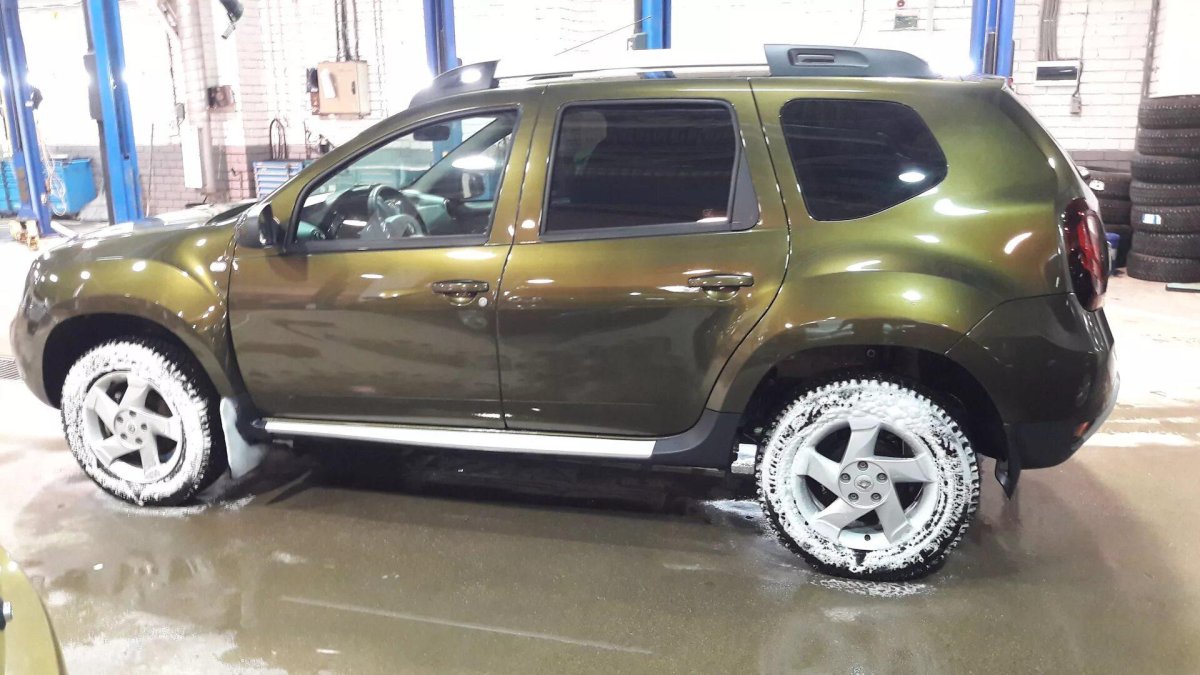 Рено Дастер на 17 дисках