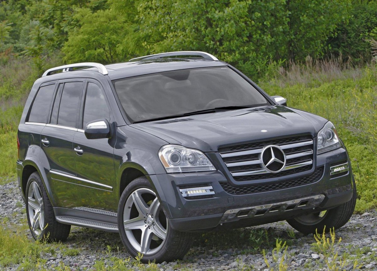 Мерседес-Бенц gl 550