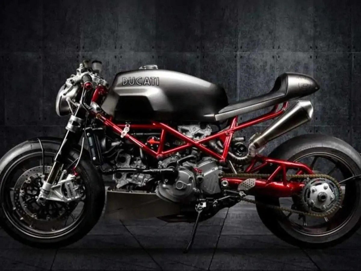 Ducati Monster 600 Custom