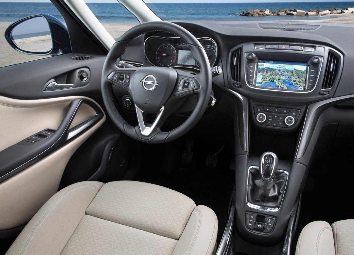 Opel Zafira 2017