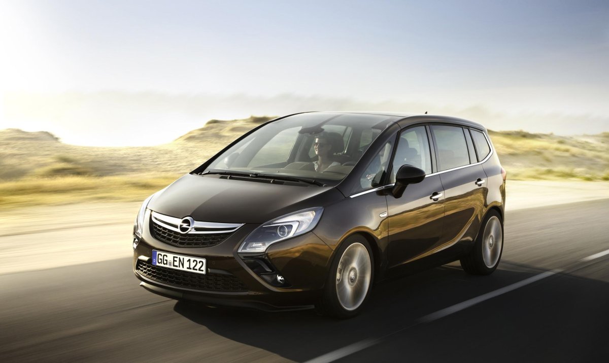 Opel Zafira Tourer 2014