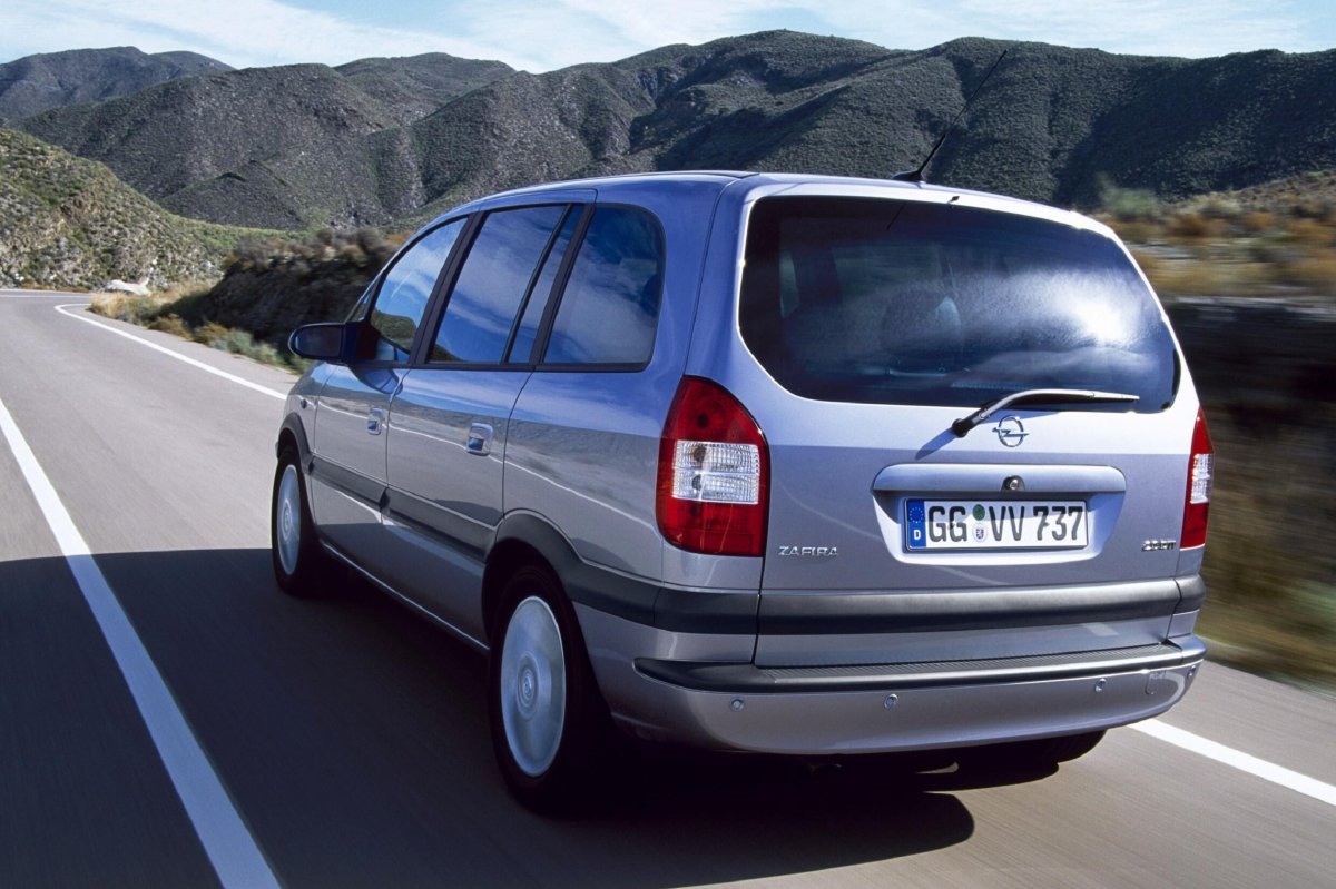 Opel Zafira 1