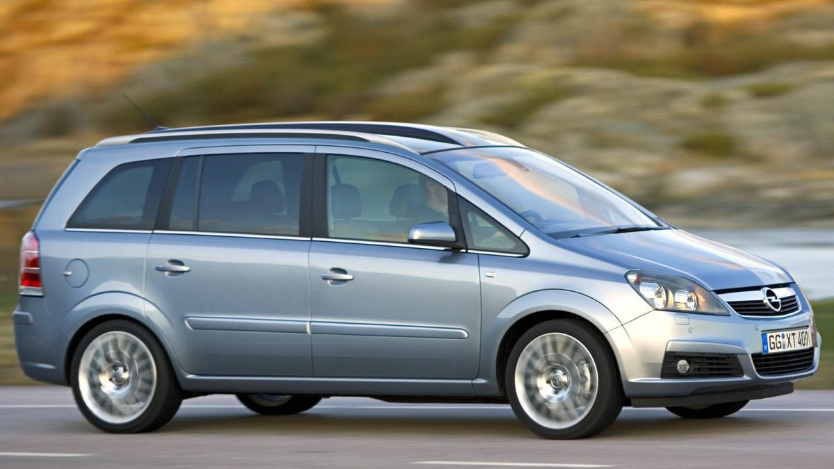 Opel Zafira 2