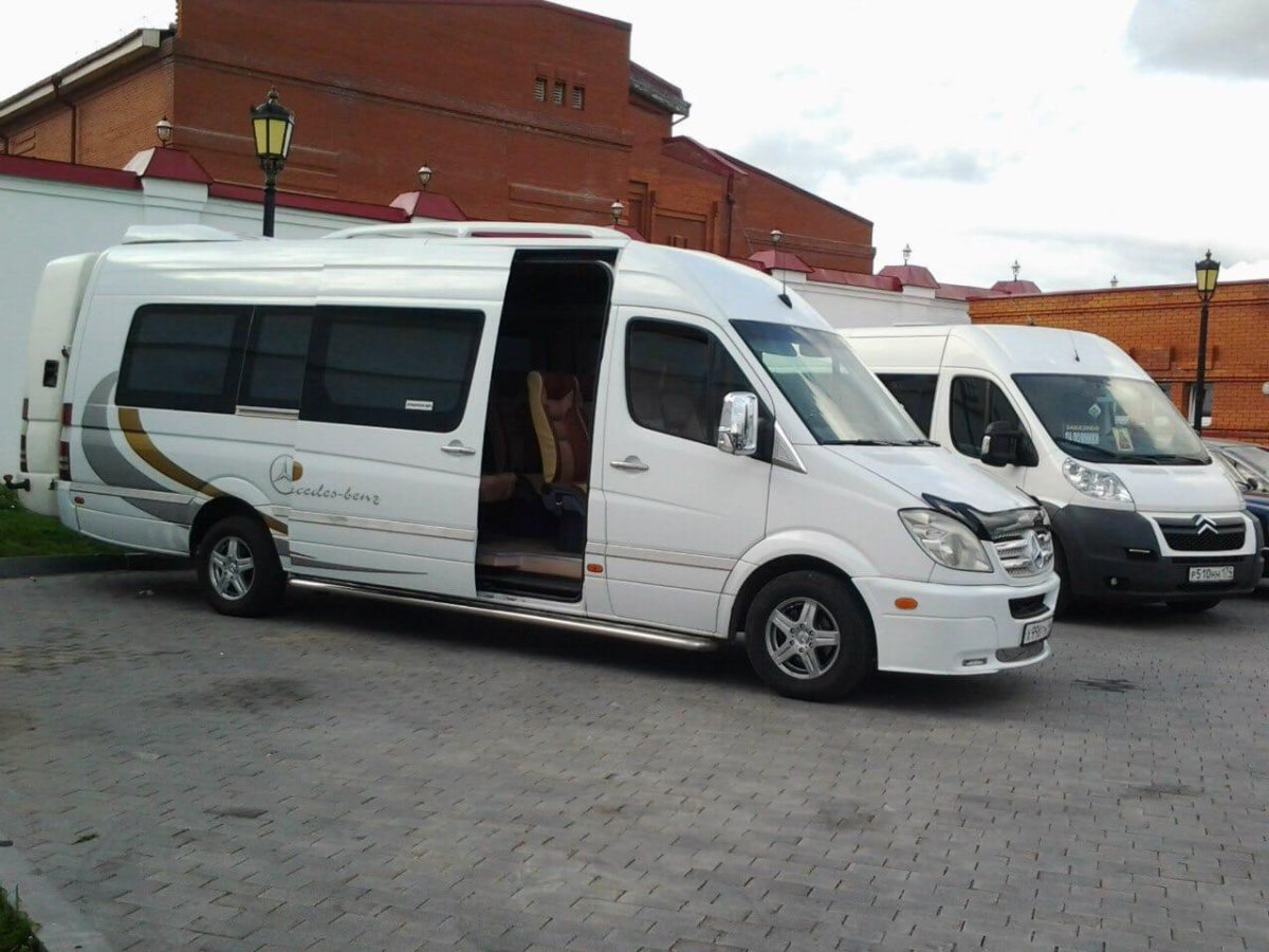 Mercedes-Benz Sprinter 20 мест