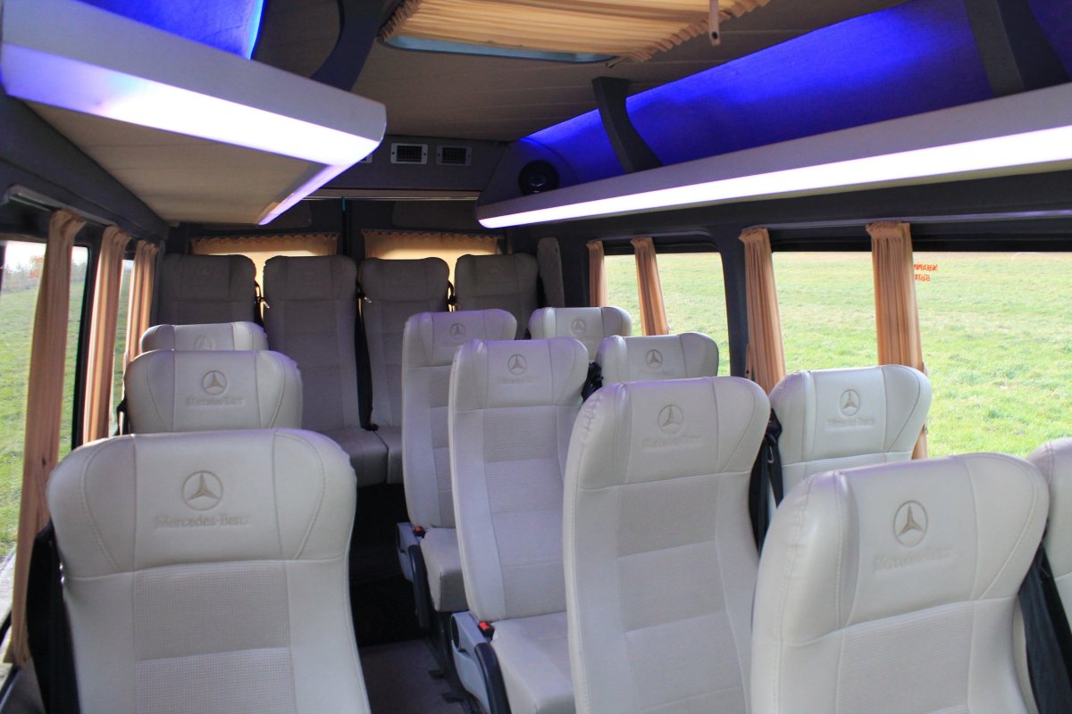 Мерседес Спринтер пассажирский 20 мест