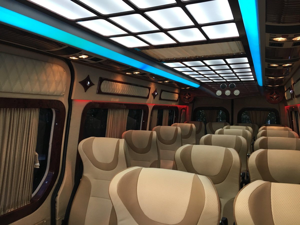 Mercedes-Benz Sprinter 20 мест