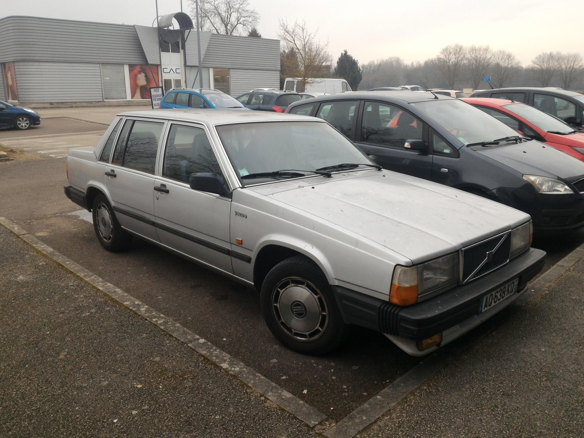Вольво 740
